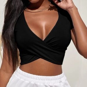 BLACK WRAP TOP SHEIN